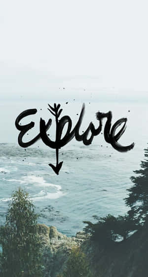 海岸懸崖，有海浪和樹木，下方有粗體黑色「Explore」文字和箭頭。