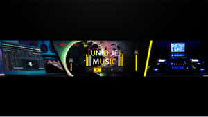 DJ音樂製作設置，帶有發光設備和中央的「Unique Music」標誌。