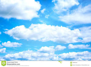 明亮的藍天，散落著蓬鬆的白雲