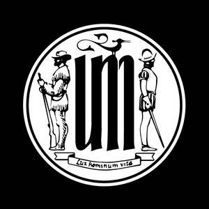 黑白圓形標誌，有兩個人物和拉丁文格言