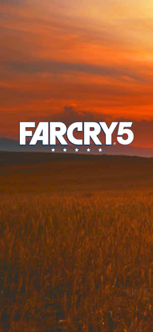 夕陽下的金色麥田，中央有 Far Cry 5 標誌。
