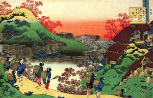 提著籃子的旅人沿著小路穿過秋日山丘，在日落時分靠近村莊。