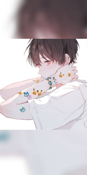 黑髮紅眼的動漫男孩擁抱自己，手臂上有寶可夢貼紙。