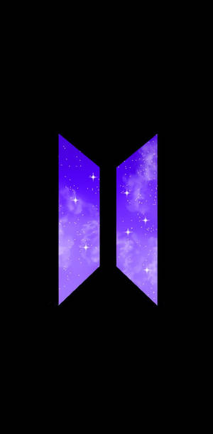 BTS標誌，帶有紫色銀河系和星星，黑色背景