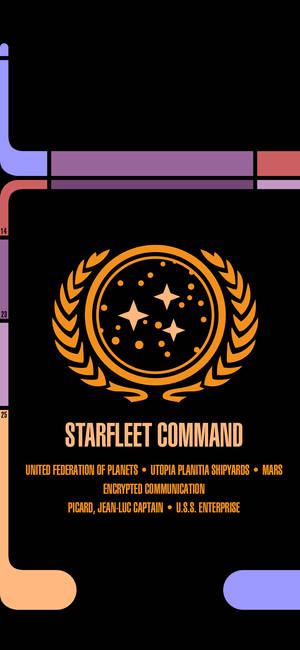 Starfleet Command標誌，黑色背景上有文字細節同色彩繽紛嘅幾何形狀。 — iPhone 16 Pro 壁紙