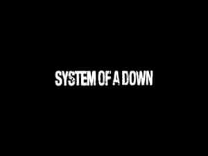 白色磨損文字在黑色背景上顯示 System of a Down