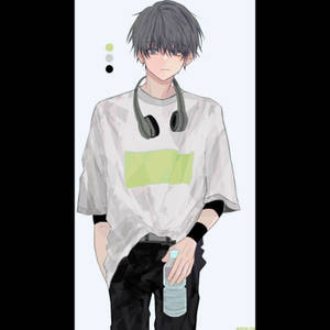 動漫風格的年輕男子，戴著耳機和水樽，穿著休閒服裝。 — 動漫男孩 壁紙