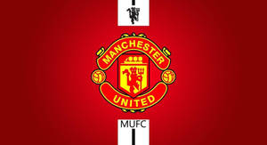 曼聯足球會徽章在紅色背景上，帶有 MUFC 文字。