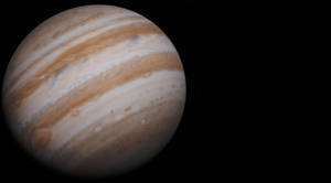 木星在太空中帶有米色、白色和啡色的漩渦帶