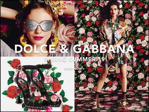 模特兒穿著 Dolce & Gabbana 花卉時尚，與玫瑰和太陽眼鏡擺姿勢。