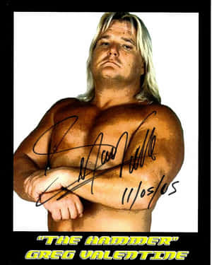 摔角手 Greg Valentine（綽號「鐵鎚」）的簽名照片。 — WWE GIF 壁紙
