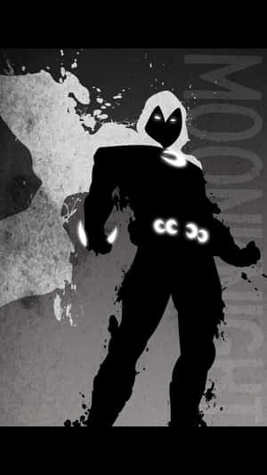 Moon Knight 以黑色剪影呈現，眼睛和爪子發光，背景為紋理牆壁。