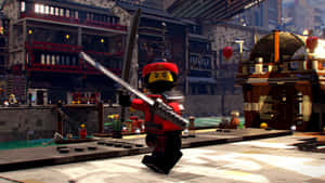 LEGO忍者在亞洲主題的LEGO城市中持劍，周圍有船和燈籠。
