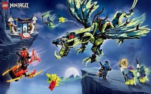 喺 LEGO Ninjago 場景中，忍者喺滿月下嘅懸崖上同巨型龍戰鬥。