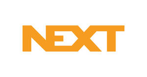白色背景上的橙色NEXT標誌
