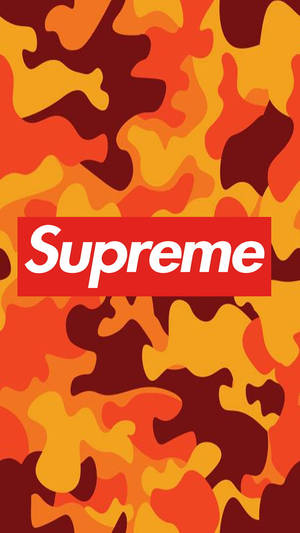Supreme標誌在火熱迷彩背景上 — 橙色美學 壁紙