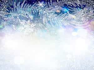 窗戶上的霜花圖案，帶有發光的雪花和柔和的藍色散景燈光。