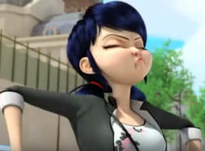 藍髮動漫女孩在陽光明媚的日子裡在戶外嘟嘴伸懶腰。 — 電影 GIF 壁紙
