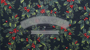 深色布料上的節日冬青莓和葉，帶有 'Holly & Jolly Cheers!' 文字。