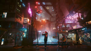 夜晚，雨中的霓虹燈 cyberpunk 城市小巷裡有兩個人，一個站著，一個坐輪椅。