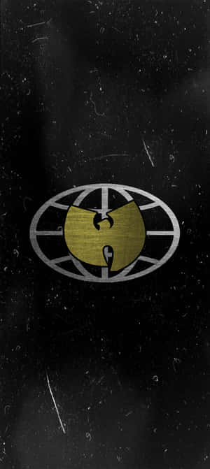 刮痕黑色背景上的 Wu-Tang Clan 標誌 — iPhone 17 壁紙