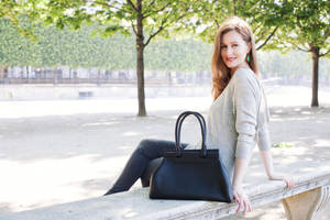 Moynat Pauline 手袋，展現優雅與精緻的法式設計風格