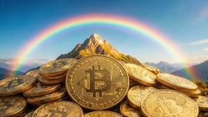 金色比特幣堆積在山上，彩虹拱形在上方。 — 比特幣 壁紙