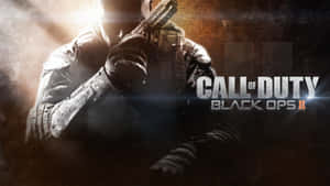 士兵在粗糙的Call of Duty Black Ops II遊戲藝術中瞄準手槍。