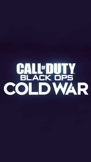 深紫色背景上的 Call of Duty Black Ops Cold War 遊戲標題標誌