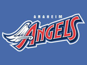 Anaheim Angels 棒球隊標誌，帶有翅膀，置於藍色背景上。