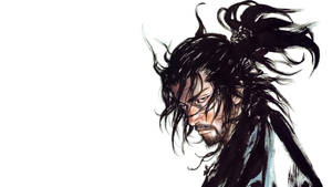 動漫武士戰士，擁有狂野的黑髮和強烈的向下凝視。