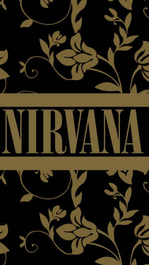 黑色背景上帶花卉圖案的金色Nirvana樂隊標誌