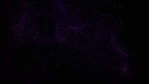 深空中的紫色星雲與星星 — 月色夜空 壁紙