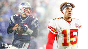 兩位NFL四分衛身穿比賽制服，一位身穿愛國者隊裝備，另一位身穿酋長隊裝備，兩人都正在比賽中。