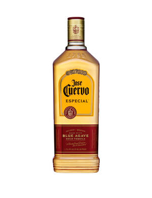 一個Jose Cuervo Especial Gold Tequila嘅瓶子，帶有金色同紅色標籤。