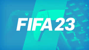 FIFA 23 電子遊戲標題，背景有控制器和鍵盤。