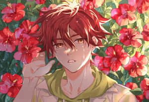 紅髮動漫男孩在陽光花園中被紅色木槿花包圍。