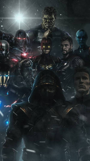 一群 Marvel 英雄和反派在星空下穿著黑暗盔甲。