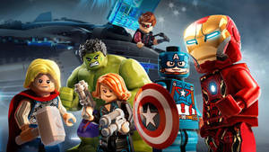 LEGO Marvel超級英雄包括Thor、Hulk、Black Widow、Captain America和Iron Man擺出動作姿勢。