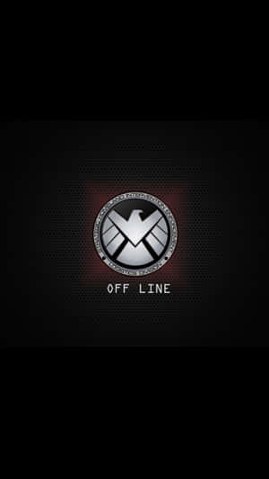 S.H.I.E.L.D.標誌帶有紅色光芒和「OFF LINE」文字，位於深色穿孔背景上。