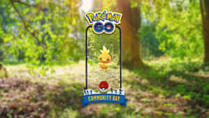 Pokémon GO Community Day 活動圖形，顯示森林中手機上的黃色寶可夢。 — 型爆寵物小精靈 壁紙