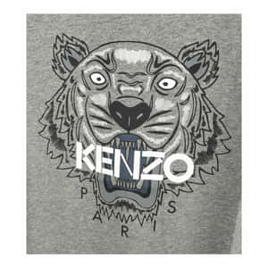 灰色T恤，帶有風格化虎頭圖案和Kenzo Paris標誌。
