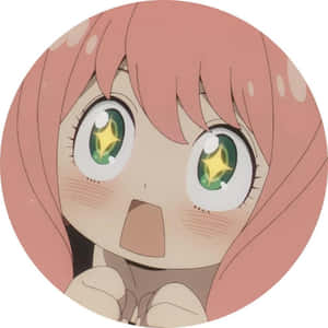 粉紅色頭髮和閃爍綠色眼睛的動漫女孩，看起來很驚訝。