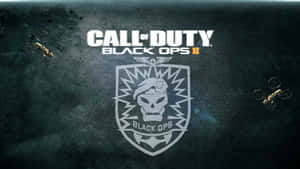 Call of Duty Black Ops II 標誌，帶有骷髏標誌和無人機在深色背景上飛行。 — 使命召喚黑色行動4 壁紙