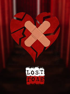 一個破碎的紅色心臟用繃帶修補，紅色窗簾上寫著「LOST LOVE」。