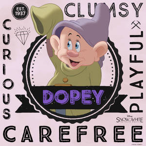 白雪公主中的矮人Dopey在復古徽章設計中微笑。