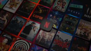 Netflix節目封面的網格，中央有紅色Netflix標誌。