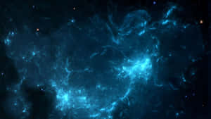 在深空中帶有發光絲狀物和散落星星的電光藍色宇宙星雲。
