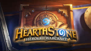 帶有發光文字和木框的 Hearthstone Heroes of Warcraft 標誌。 — 爐石戰記 壁紙