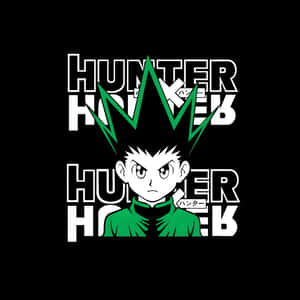 來自《Hunter x Hunter》的動漫角色，綠色頭髮和服裝，背景為黑色。